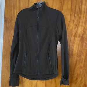 Lululemon Women’s Define Jacket Olive Green